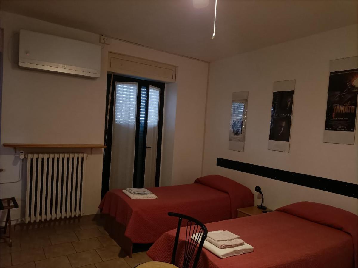 Albergo Roma Gattico Exterior foto